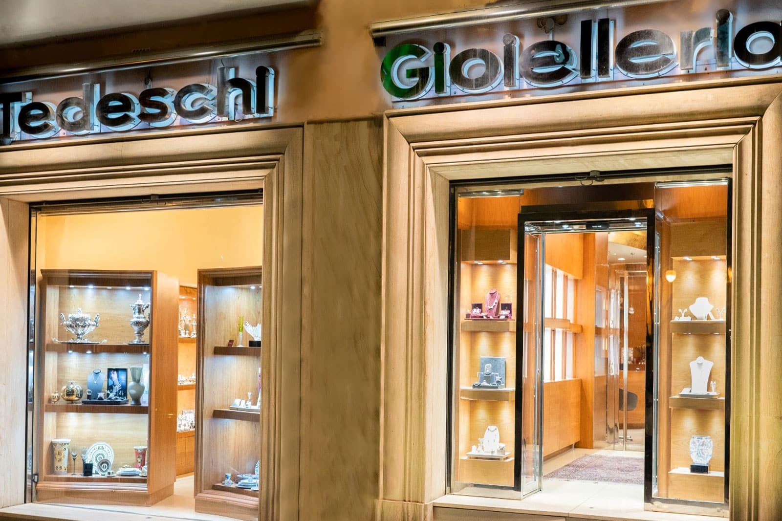 saro-tedeschi-gioielleria-(1)